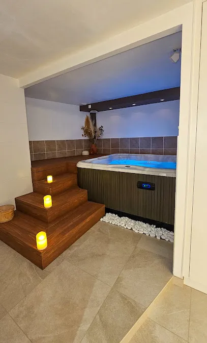 Image de Brahma SPA | Massages traditionnels de bien-être | Jacuzzi & Hammam privatifs | Soins en duo